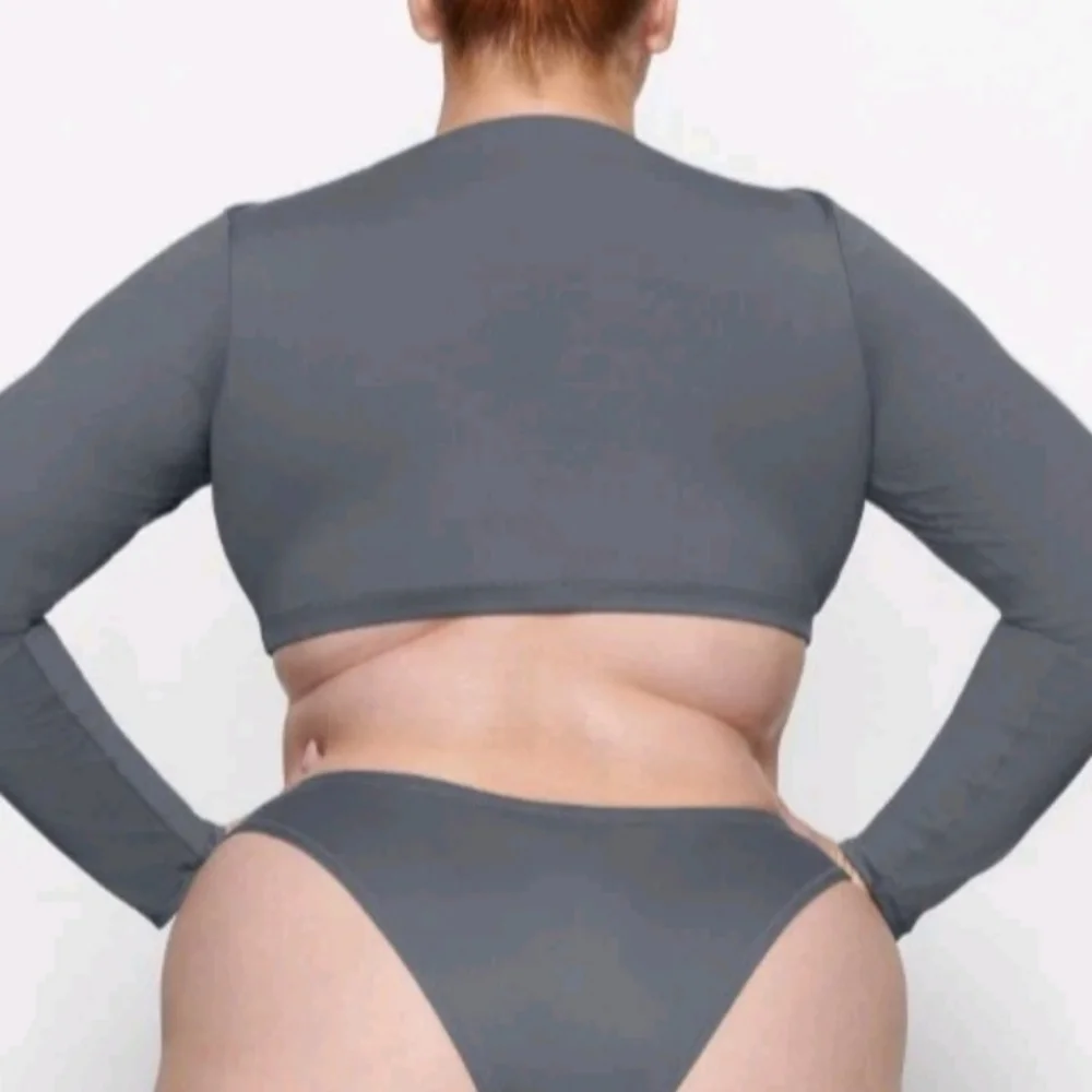 NWT SKIMS Recycled Swim Long Sleeve Shrug Size 3X Gunmetal